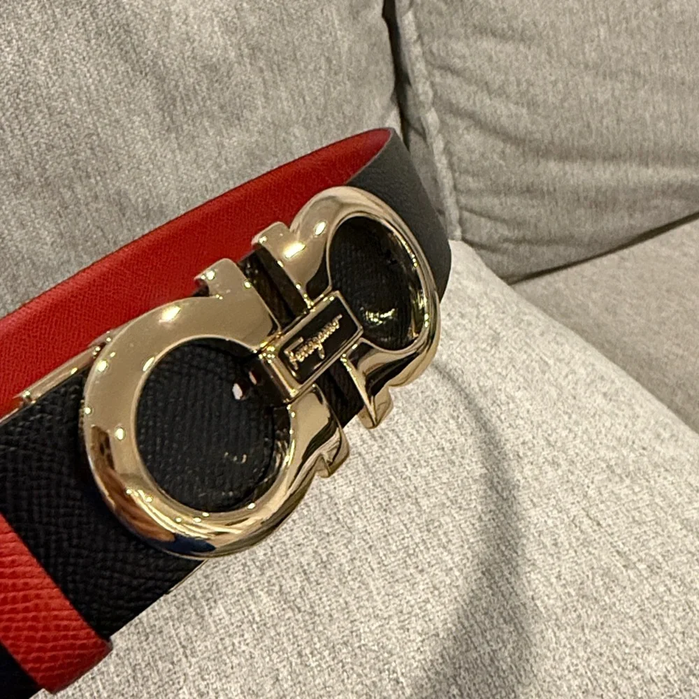 Salvatore Ferragamo Gancini Reversible Red Black Leather Belt Gold Buckle